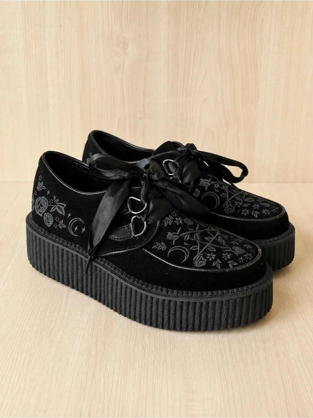 KILLSTAR Lucy Fairy Creepers Black Gothic Embroidered Platform Shoes Size US6